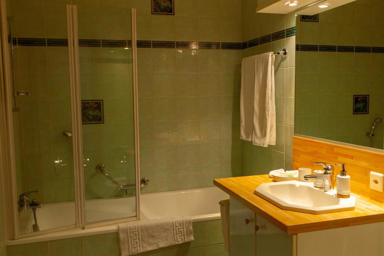 Hotel De L'Ours Courroux Εξωτερικό φωτογραφία